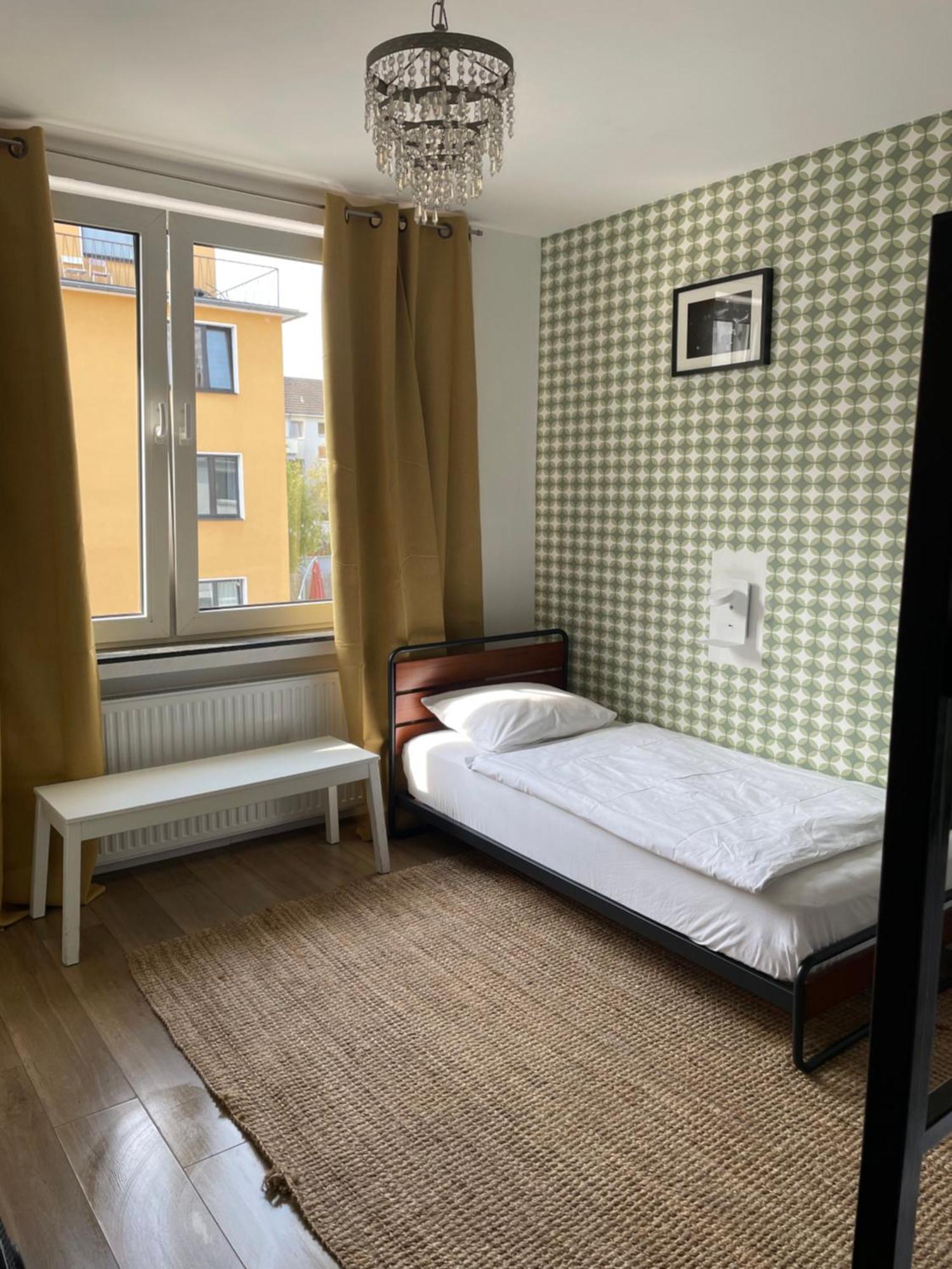 Weltempfaenger Backpacker Hostel Köln Eksteriør billede