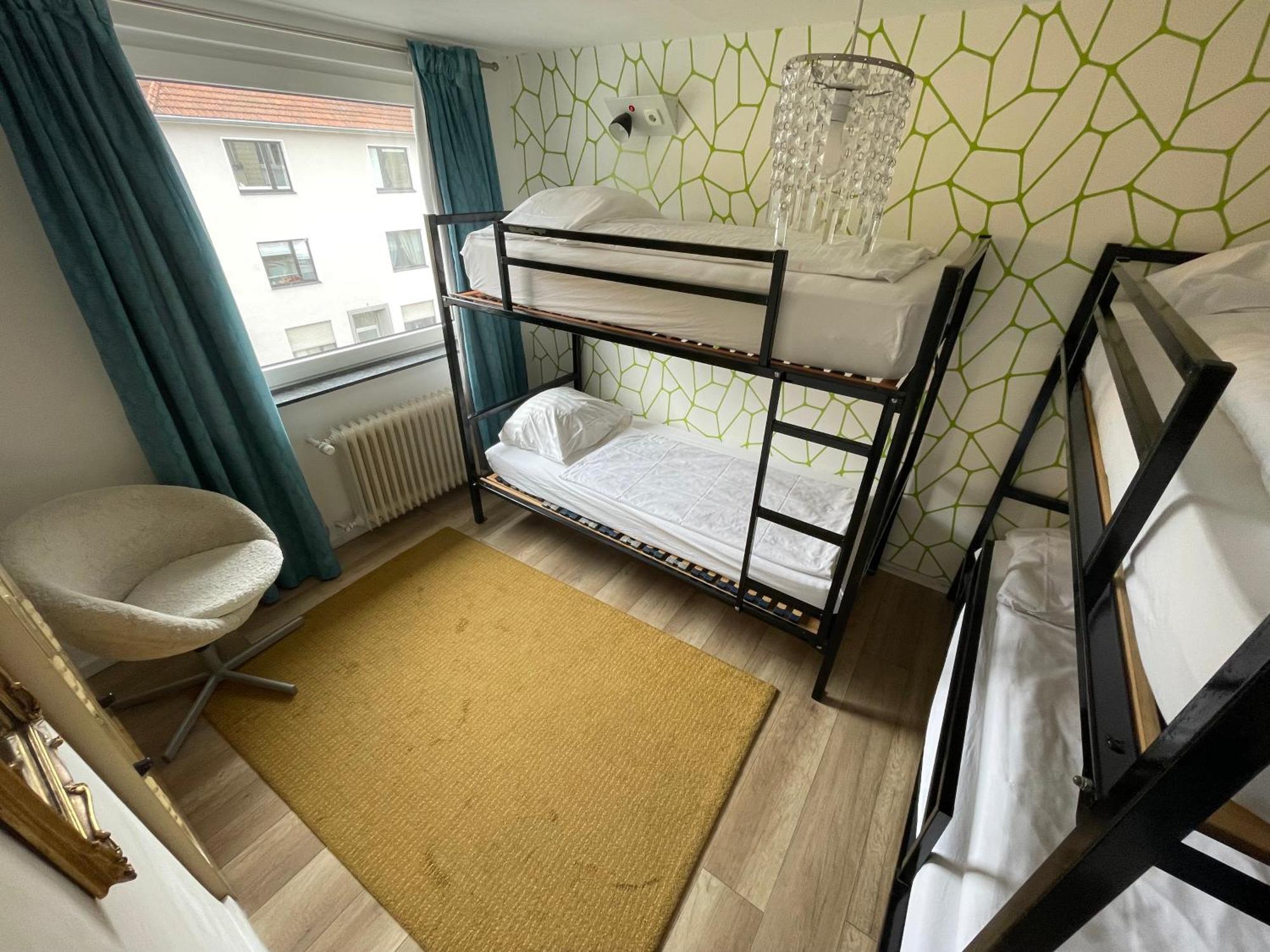 Weltempfaenger Backpacker Hostel Köln Eksteriør billede
